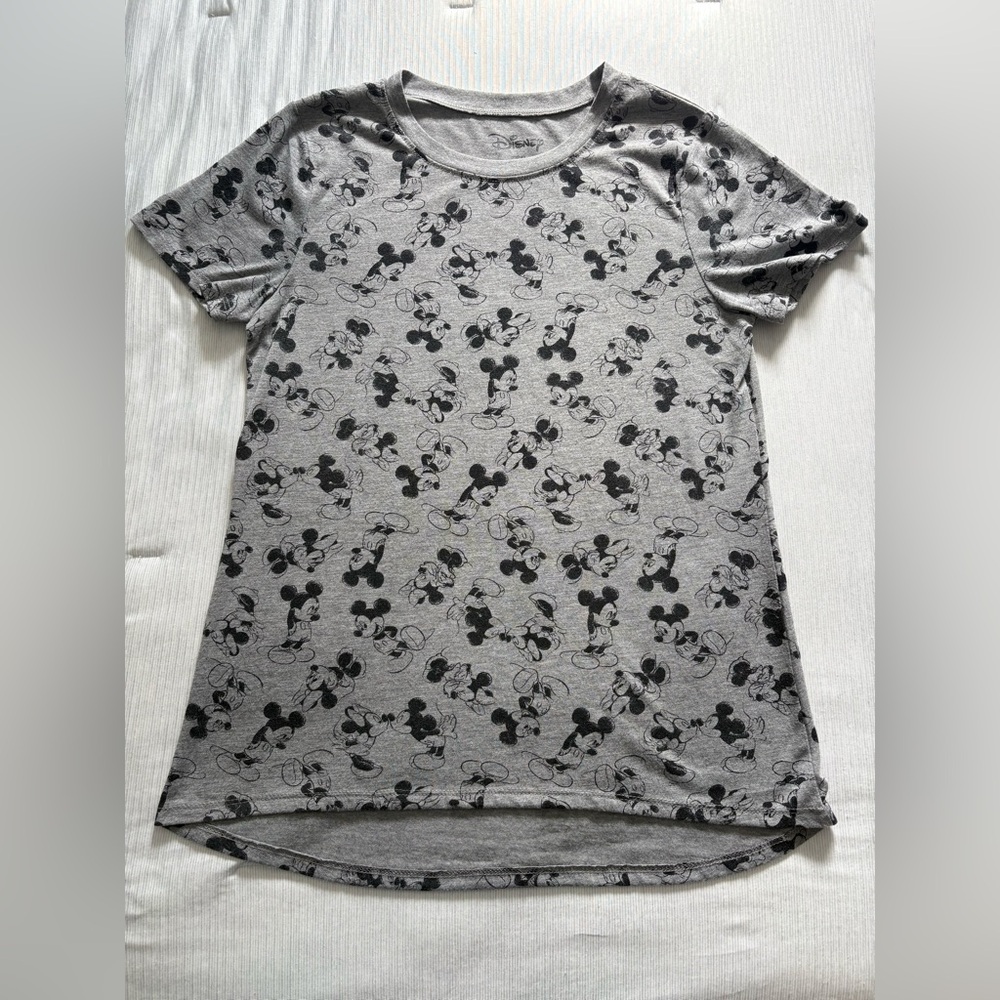 Disney Black and Gray Mickey and Minnie Mouse Tee